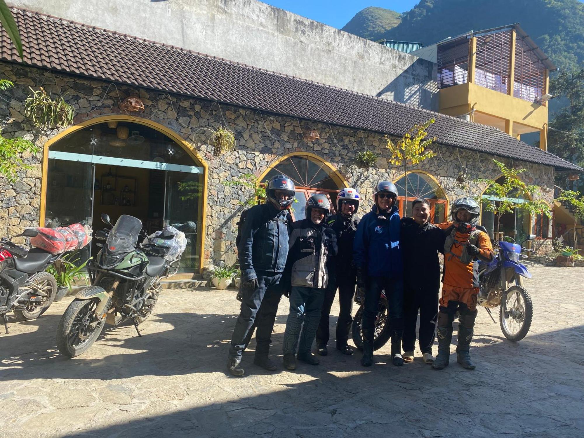 Cao Nguyen Da Homestay Meo Vac Buitenkant foto